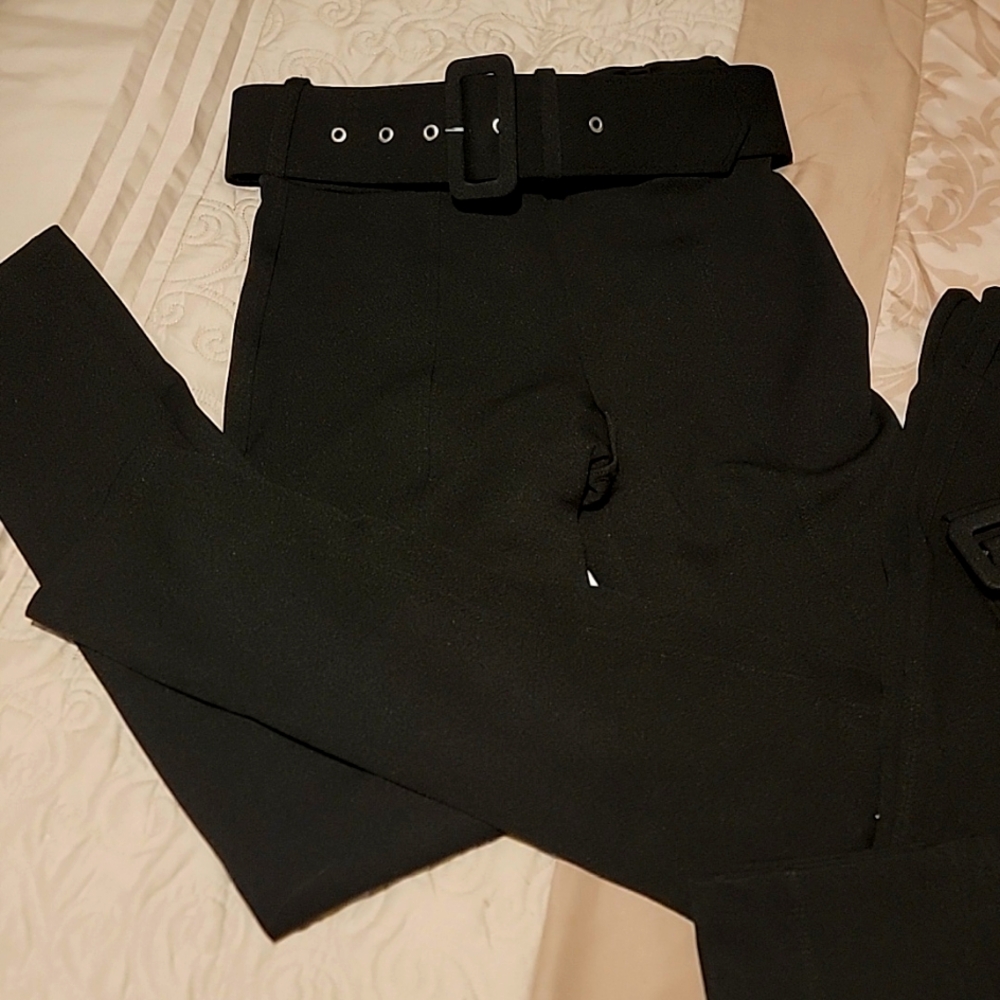 Brazilian style fitted pants with stretch NWT